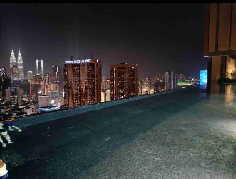 1+ 1 Bedroom 4-5Pax/Klcc/ Bukit Bintang/City View/Mrt クアラルンプール エクステリア 写真
