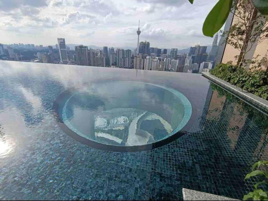 1+ 1 Bedroom 4-5Pax/Klcc/ Bukit Bintang/City View/Mrt クアラルンプール エクステリア 写真